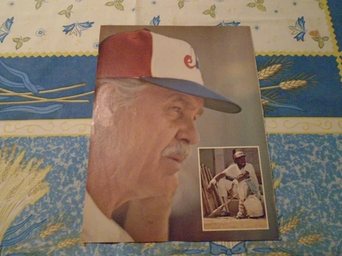 DICK WILLIAMS  MONTREAL EXPOS    POSTER COLOR   8 x 11  inches Cover