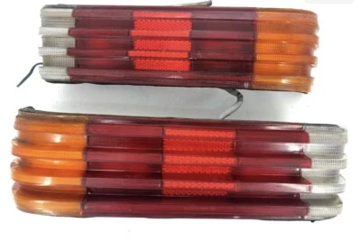 Conjunto luz trasera mercedes-benz 280 s se & 450 se sel derecha e izquierda 22 059 L Foto 1 de 4