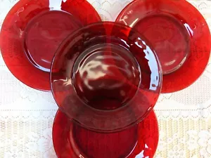 4 piatti insalata Depressione vintage ancoraggio vetro rosso rubino reale 7 5/8" - Foto 1 di 3