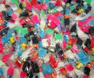 ELEKTROKIDEEZ TROLL FIGURE LOT MIX OF (20) RANDOM FIGURES WILL GET DUPLICATES… - Picture 1 of 2