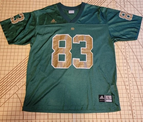 Adidas Green Notre Dame Fighting Irish Size Large Football Jersey Men's #83 Cover