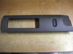 NEW FORD INSTRUMENT PANEL COVER NOS OEM E84Y5404338A (BARB5649 DS1562) - Picture 1 of 3
