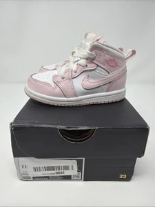 Nuevo Jordan 1 Mid TD Día de San Valentín Rosa Espuma/Blanco/Rojo Fuego Zapatos para Niños Pequeños 7C - Imagen 1 de 6