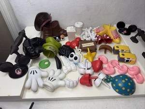 Mr. Cabeza de patata Parques Disney Mickey Minnie POTC Piezas Piezas Accesorios Lote 46 - Imagen 1 de 9