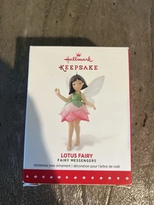 Hallmark 2015 Lotus Fairy Messengers Ornamento 11° di serie - Foto 1 di 8
