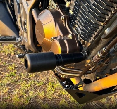 Deslizante de cuadro de motor para HONDA CB 300F Foto 1 de 4