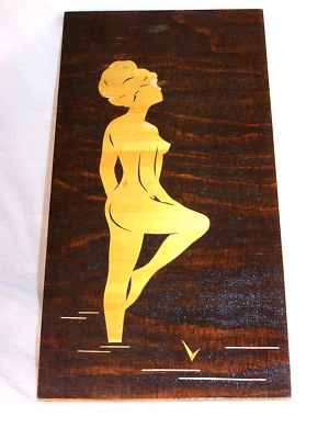 Erotik-Intarsien Bild - Stroh/Bambus auf Holzspannplatte, 40x20x0,8 cm, 60er J. - Bild 1 von 4