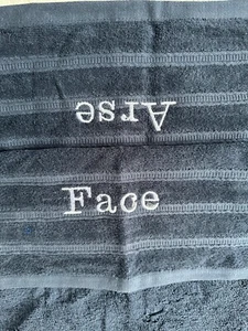 Herren/Damen Gesicht/Rose Badetuch (Neuheit/Lustig/Geschenk) - Bild 1 von 44