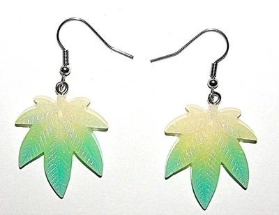 Pendientes de Cannabis Hoja de Hierba de Marihuana Pot, Gota/Cuelga, ¡Súper Geniales 420 Amigables! Foto 1 de 2