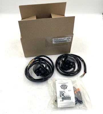 Interruptor manual de control del manillar izquierdo derecho 96-11 Softail Dyna fabricante de equipos originales Harley 70239-07 Foto 1 de 4