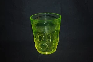 BEAUTIFUL VICTORIAN GREENTOWN EAPG VASELINE URANIUM DEWEY TUMBLER 1890'S - Picture 1 of 4