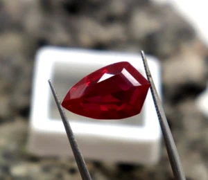 Beautiful Cut & Color Red Ruby Mined Stone AAA Loose Certified Ruby Shield Cut - Picture 1 of 10