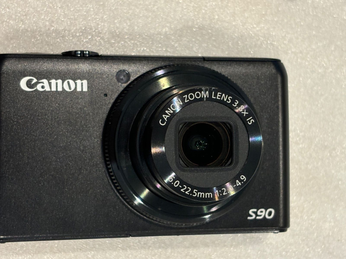 Canon IXY powershotS90 OLYMPUS 7050ジャンク