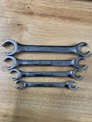 Husky Juego de llaves de línea de tuerca acampanada de 6 puntos de 4 (3/8" a 7/8") Hecho en EE. UU. ¡Bonito! Foto 1 de 3