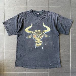 Vtg The Rock Laying The Smack Down T Shirt M WWF Wrestling Brahma Bull - Picture 1 of 12