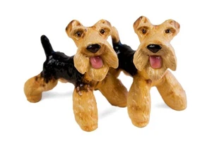 Blaue Hexe Handarbeit Cruet Set Airedale Terrier - handgefertigte Salz & Pfefferstreuer - Bild 1 von 5