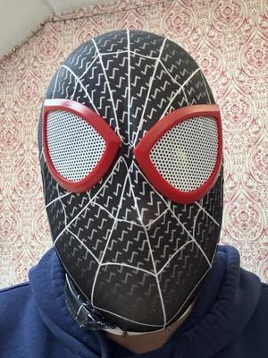 Spider-Man Mask Superhero Mask, Fancy Dress Mask for Adults Black With Red Eyes - Image 1 of 4