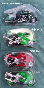  kawasaki  1/18 Maisto lotto di modellini motocicli  - Foto 1 di 10