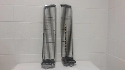 Pontiac Bonneville 1963 parrilla con emblema diestro/izquierdo 543734/543733 OEM  Foto 1 de 4