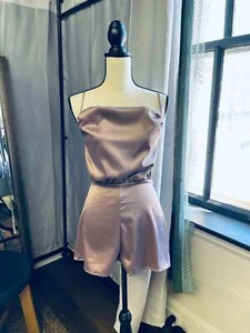 Timing Satin Romper (S) - Picture 1 of 3