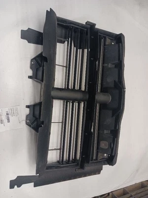 RAM1500   2016 Air Shutter 11561699 - Image 1 of 4