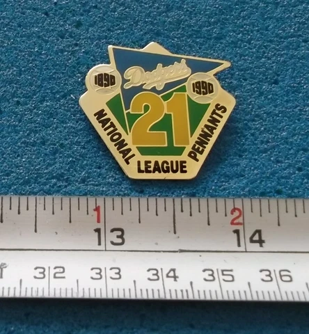 1890-1990 NATIONAL LEAGUE 21 PENNANTS LOS ANGELES DODGERS MLB BASEBALL PIN HH516 Cover