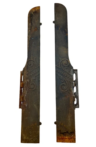 FAULTLESS ORNATE ANTIQUE CAST IRON FIREPLACE SET OF 2 SIDE LOG GRATE HOLDER PART Cover