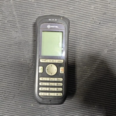 Aparelho sem fio Mitel DH3 - Usado, arranhões, sem acessórios - Imagem 1 de 4