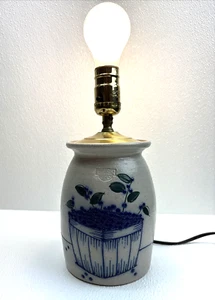 Salmon Falls Steingut Lampe Leuchte Blaubeerkorb 1989 Vintage - Bild 1 von 10