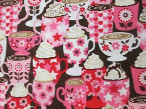 SPECIALTY COFFEE TEA CUPS DRINKS PINK COTTON FABRIC FQ - Picture 1 of 6