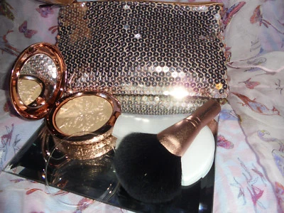 Mac Snow Ball Face Bag Peach Show Gold Puder + Pinsel+ Tasche limitiert sold out - Bild 1 von 4