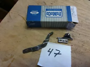 NOS FORD 60-62 GALAXIE 60-61 FAIRLANE LH DOOR VENT WINDOW UPPER PIVOT BRACKET - Picture 1 of 2