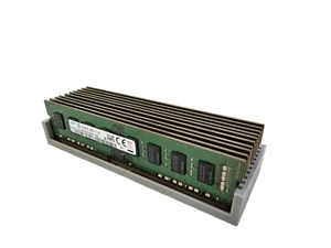 Samsung 80GB PC3L-12800U (10x8GB) DDR3 Desktop RAM - Picture 1 of 9