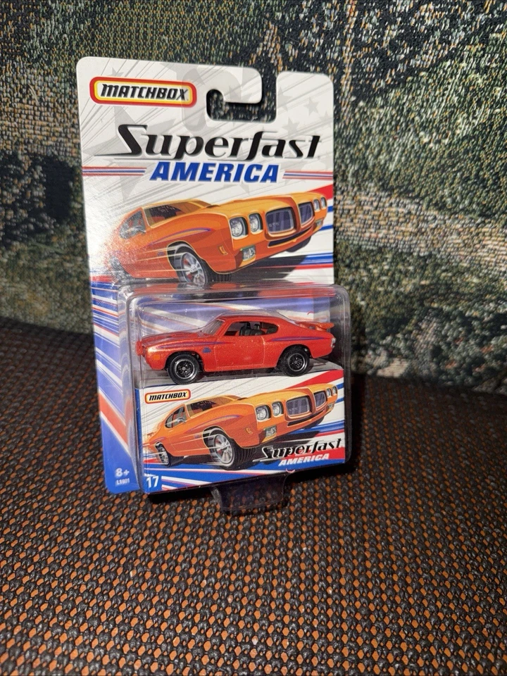 Matchbox Superfast America #17 1970 Pontiac GTO en naranja con caja de almacenamiento Foto 1 de 1