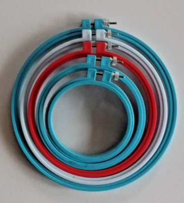 5 Susan Bates Super Grip EMBROIDERY HOOPS Deluxe Luxite crafts 4, 5, 6, 7, 8 - Image 1 of 4
