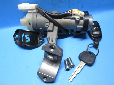 07-09 Conjunto de interruptor de cilindro de bloqueo de encendido automático Kia Spectra 5 1 llave 819002FG00 Foto 1 de 4