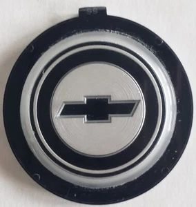 CHEVY CHEVROLET CAMARO NOVA 1971-81 STEERING WHEEL HORN DOOR CAP EMBLEM 3992304 - Picture 1 of 2