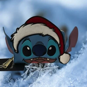 Cartera Loungefly Disney Lilo & Stitch Holiday Santa Stitch Navidad Nueva - Imagen 1 de 10