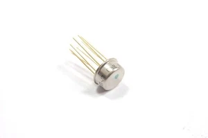National Semiconductor Corp - LM308AH IC, Operational Amplifier, TO-99 Gold Lead - Picture 1 of 4