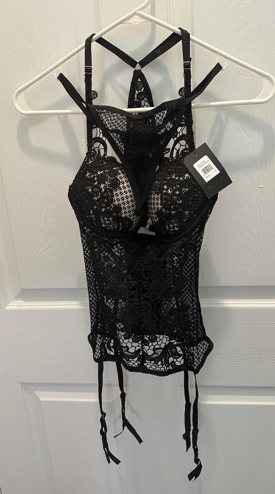 Conjunto de sujetador y braguita corsé Frederick’s of Hollywood negro nuevo con etiquetas Foto 1 de 4