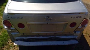 Trunk/Hatch/Tailgate Sedan With Spoiler Fits 02-05 Lexus IS300 OEM - Picture 1 of 10