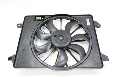 Dodge Charger 2020-2021 motor radiador ventilador de refrigeración motor y cuchilla OEM 55111282AC Foto 1 de 4