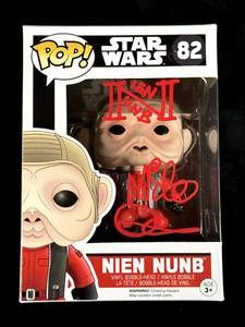 FIGURA DE VINILO FIRMADA POR MIKE QUINN NIEN NUN FUNKO POP STAR WARS SWAU CERTIFICADO DE AUTENTICIDAD - Imagen 1 de 6