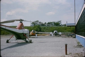De colección 1965 35 mm Slide - Helicóptero Sikorsky, vista trasera, Canadá - Kodachrome - Imagen 1 de 1
