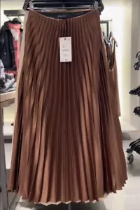 ZARA BNWT 2025. CHOCOLATE BROWN PLEATED SATIN MIDI SKIRT ZIP. 3067/401/716 - Picture 1 of 9