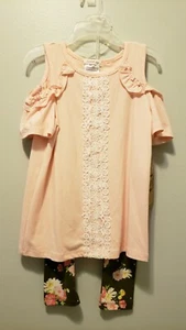 Forever Me Girls 2 Piece Kids Size 4 Open Shoulder Shirt And Flower Pants - Picture 1 of 4