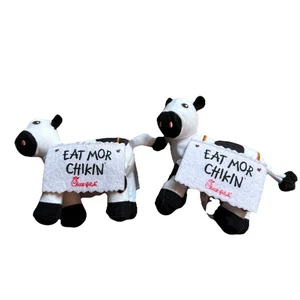 Menge X2 Küken-Fil-A "EAT MOR CHIKIN" Kuh Plüschtier Fabrik Plüschpuppe 4,5 Zoll - Bild 1 von 2