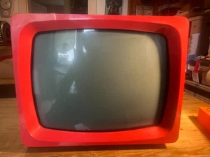 1970er Vela 202 Unitra WZT Fernseher, tragbar, orange, TV space Age 230V -12V - Picture 1 of 8