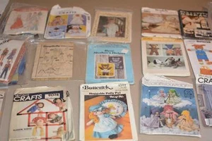 Lot 21 Vintage Barbie Doll Clothes Crafts SEWING PATTERNS - Picture 1 of 1