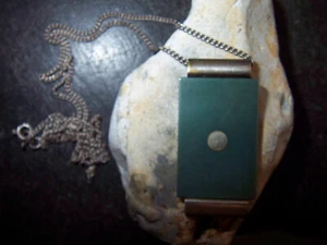 Art-De-Co-Anhänger-J .Bengel-Galalith-Metall-Kette-1920-1935 - Bild 1 von 3